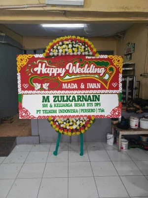 Papan Bunga di Pucangsawit Jebres